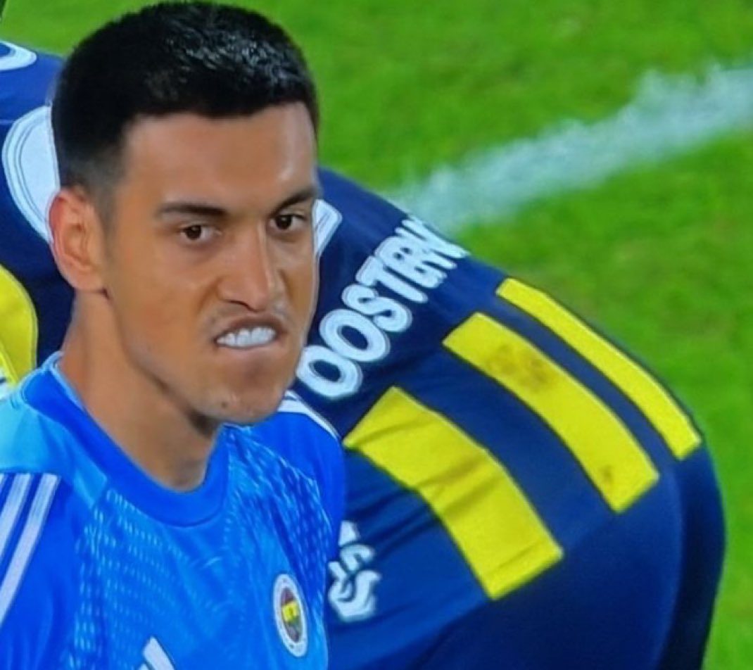 Bu kadar kollanmaya, itelenmeye rağmen yine bir halt beceremediniz…zaten sizden bir halt da olmaz haramların takımı <a href="/Fenerbahce/">Fenerbahçe SK</a>