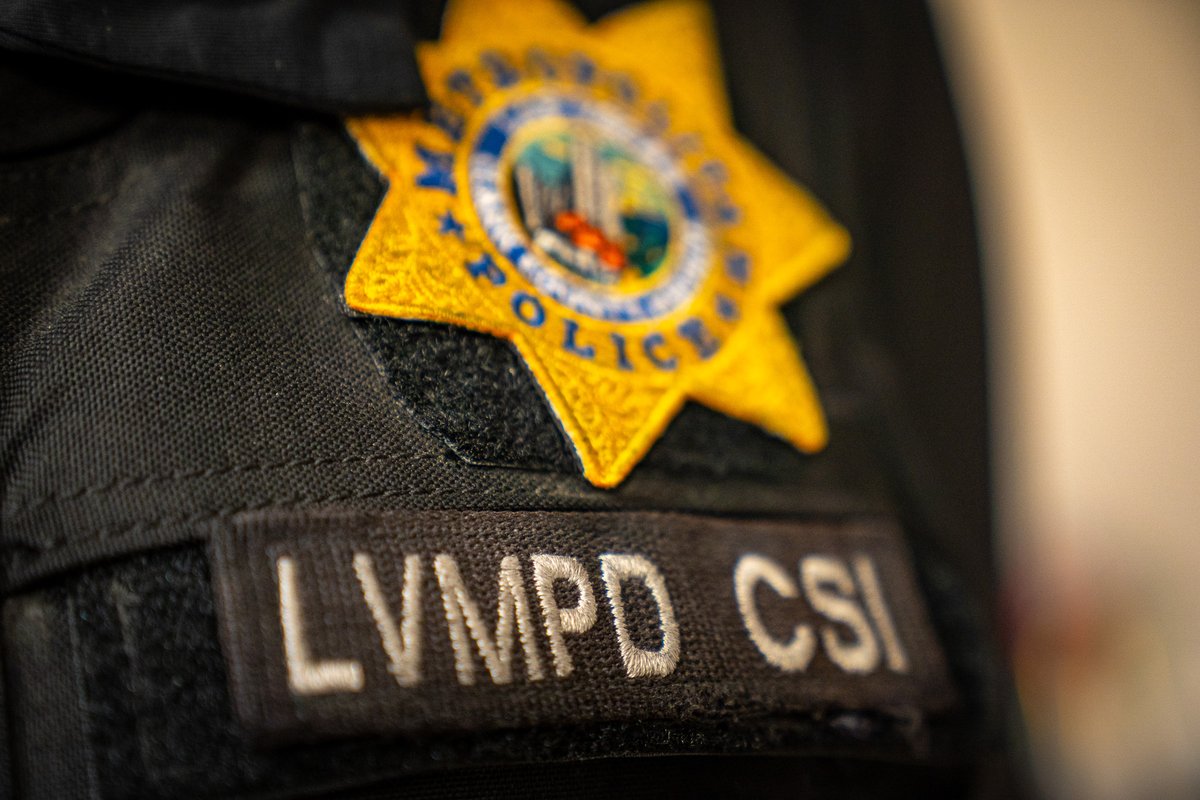 LVMPDNEAC's tweet photo. 🧪🔬 It’s National Forensic Science Week! 🔬🧪
Sept. 14–20 we honor the men &amp; women of LVMPD’s Criminalistics Bureau—DNA, Latent Prints, Firearms, Drugs, Toxicology, Trace, &amp; CSI. Your science brings truth to justice every day. #ForensicScienceWeek https://t.co/fWLghDsyW8
