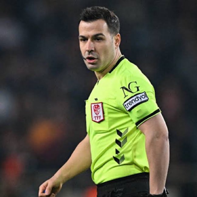 Hedef başarıya ulaştı 

Fenerbahçe’nin Alanyaspor maçına kayyum gibi atama yapmışlar.

Hakem: Cihan Aydın
VAR: Onur Özütoprak 
Temsilci: Barış Şimşek (Trabzon bölgesi)