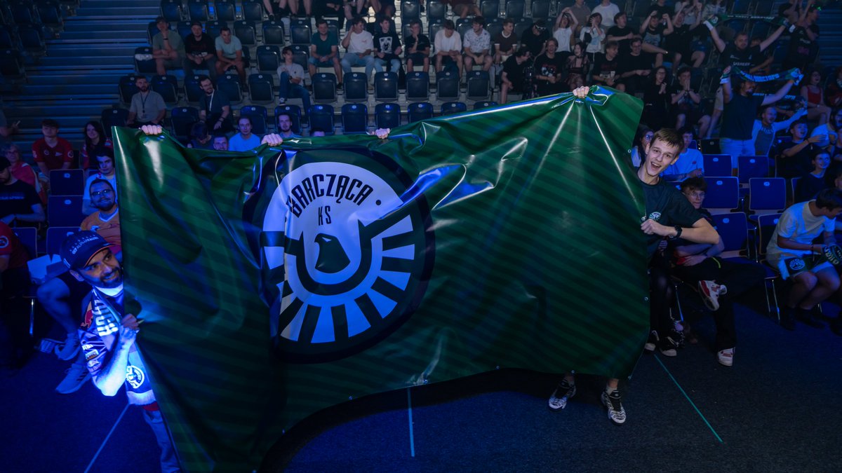 Jeśli ktoś powiedziałby nam, że ligowy świeżak otrze się o EMEA Masters, to uznalibyśmy go za odklejonego

A jednak - <a href="/barczacaesports/">Barcząca Esports</a> hitem wkroczyła do Rift Legends, a zamiar walki o utrzymanie przerodził się w zdobycie miejsca w playoffach.

Nie możemy się doczekać, co