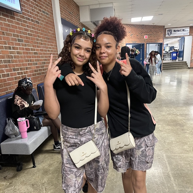 mooremustangs's tweet image. Homecoming week
#KNOWmoore