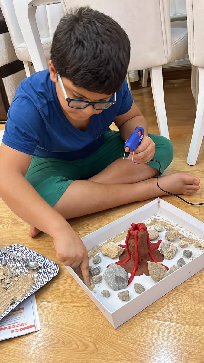 4.Sınıf Fen Bilgisi Yer kabuğu ve Dünya’mızın hareketleri etkinliğimiz <a href="/Yusuf__Tekin/">Yusuf Tekin</a> 💐