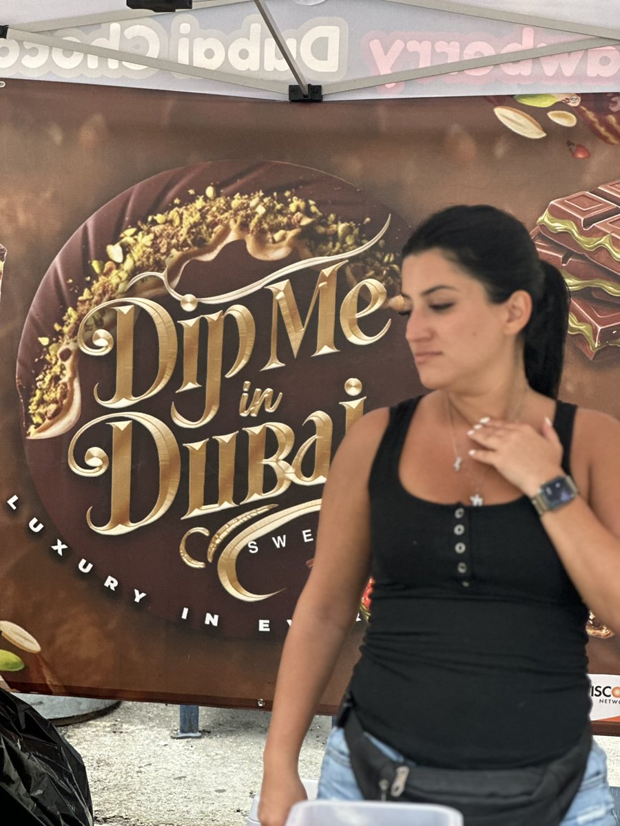 EllieJapan2022's tweet photo. Would you like to try that Dubai chocolate?
#Dubai #Chocolate #looksyummy #Festival #summerends #familytime #NYC #USA https://t.co/LxNPtrIyuB