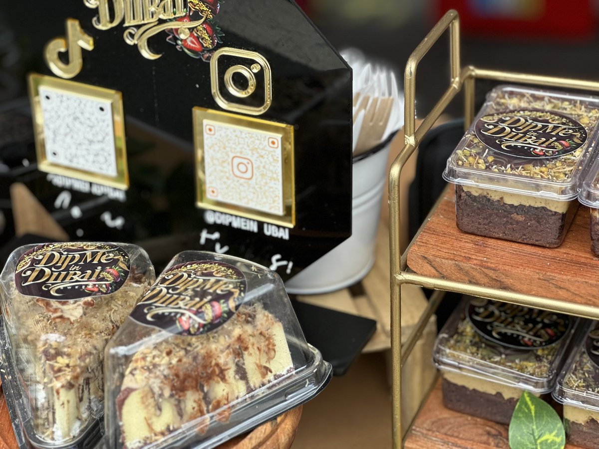 EllieJapan2022's tweet photo. Would you like to try that Dubai chocolate?
#Dubai #Chocolate #looksyummy #Festival #summerends #familytime #NYC #USA https://t.co/LxNPtrIyuB