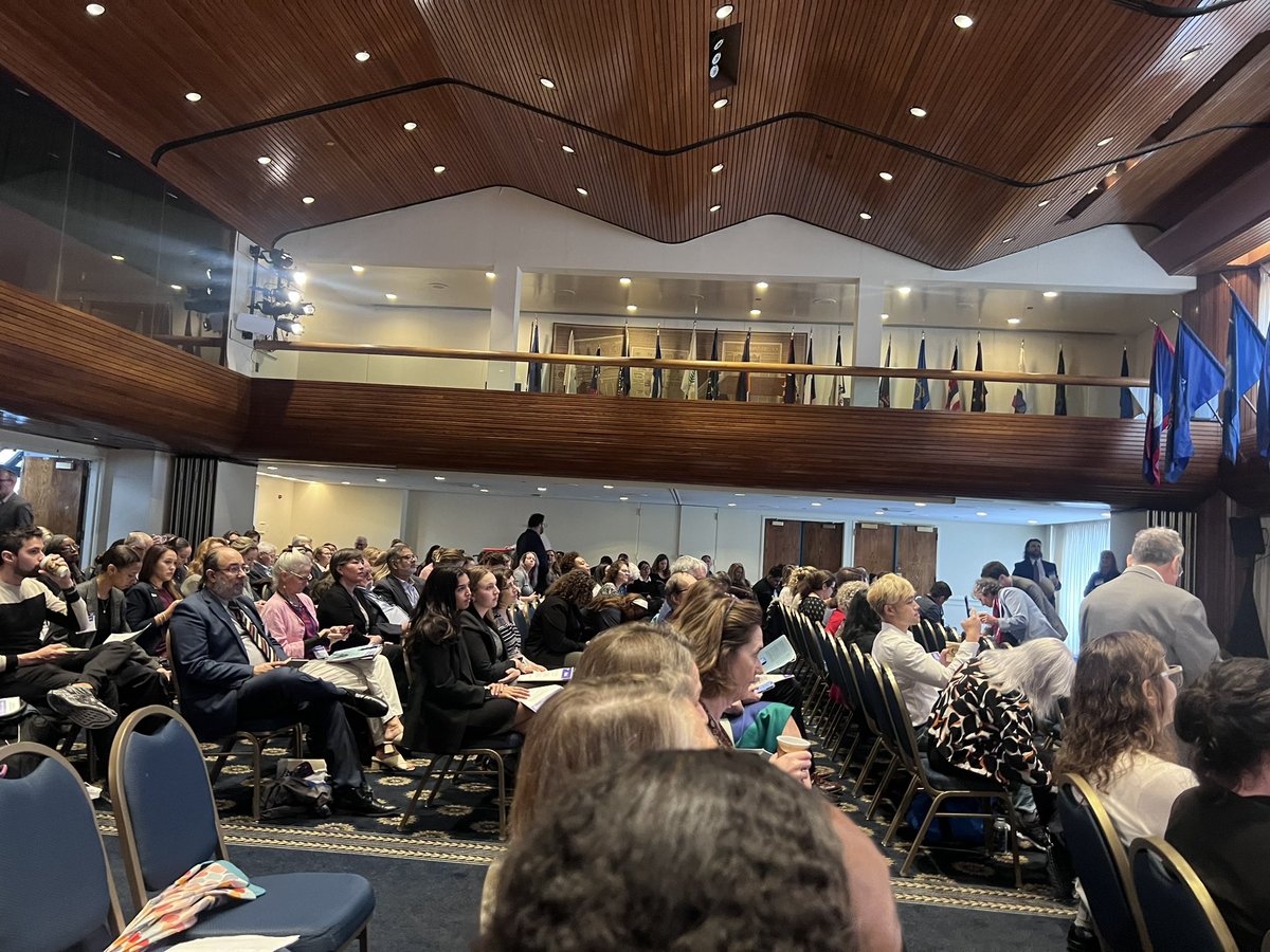 ycommodore's tweet image. At National Press Club with 418 advocates from 40 states at the Rally for Medical Research led by the American Association for Cancer Research, supported by @AHAScience. Attending with Dr. Gordon Tomaselli . I rally for #trainees, #nursingscience #RallyMedRes @HopkinsMedicine