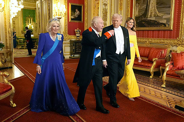 First Lady Melania and President Donald Trump pose for a photo at the State Banquet at Windsor Castle 🏰

MELANIA looks stunning!!!! 😍

#OnlyMelania #MelaniaTrump #firstlady #FLOTUS47 #DonaldTrump #POTUS47