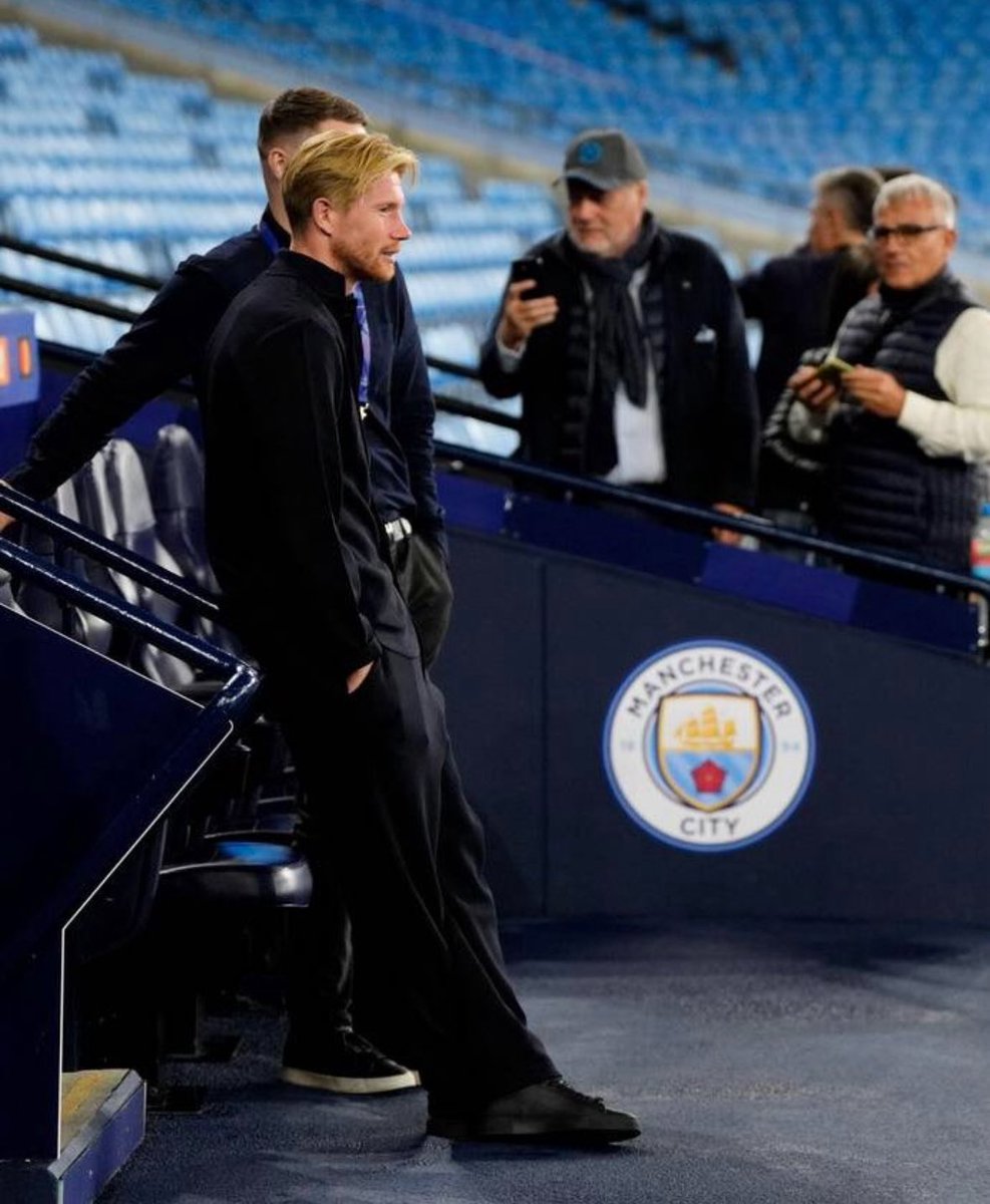 Boy Deedy tweet media