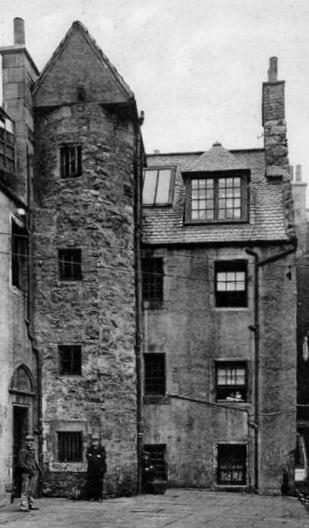 Sandy Stevenson (@tourscotland) on Twitter photo Old Tour #Scotland #Ancestry Travel Visit #Genealogy #Scottish Family #History Blog #photography of Whitehorse Close, #Edinburgh. During 1745 an Inn here was headquarters for Jacobite officers, while Bonnie Prince Charlie resided at Holyrood Palace tour-scotland-photographs.blogspot.com/2010/07/old-ph… Old Tour #Scotland #Ancestry Travel Visit #Genealogy #Scottish Family #History Blog #photography of Whitehorse Close, #Edinburgh. During 1745 an Inn here was headquarters for Jacobite officers, while Bonnie Prince Charlie resided at Holyrood Palace tour-scotland-photographs.blogspot.com/2010/07/old-ph…