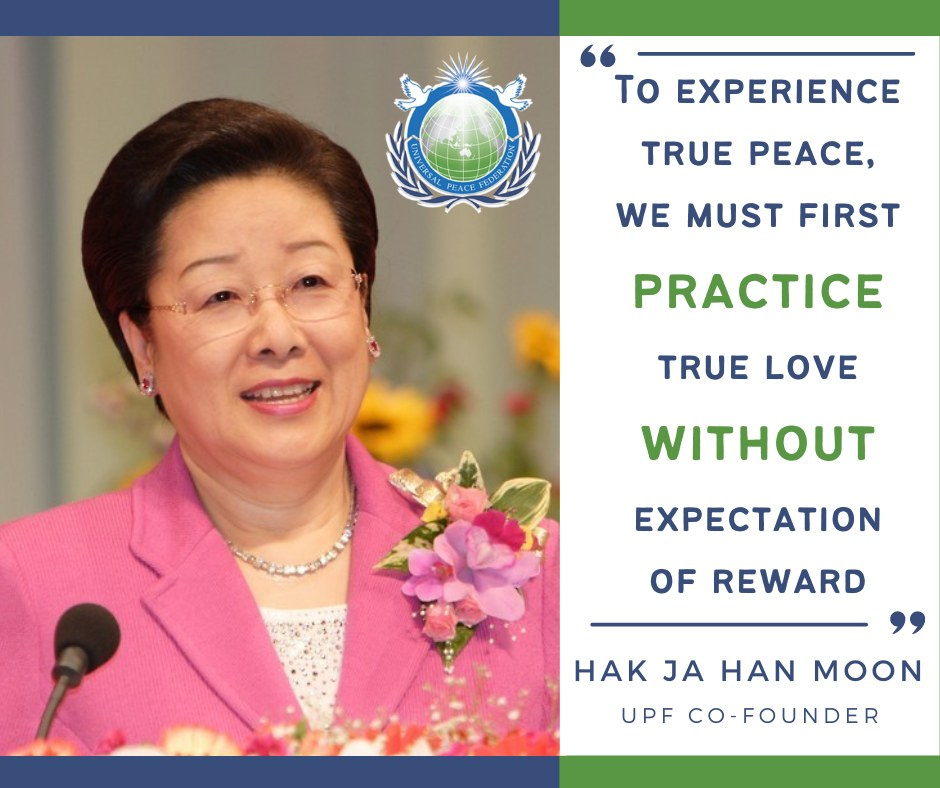 ukUPF's tweet image. &apos;𝗧𝗿𝘂𝗲 𝗣𝗲𝗮𝗰𝗲 or genuine and lasting peace will come about when we practice selfless 𝗧𝗿𝘂𝗲 𝗟𝗼𝘃𝗲 without expecting any reward in return.&apos; Universal Peace Federation Co-Founder, Dr Hak Ja Han Moon, Mother of Peace #Peacebuilder #UPF20Years uk.upf.org/upf-celebrates…