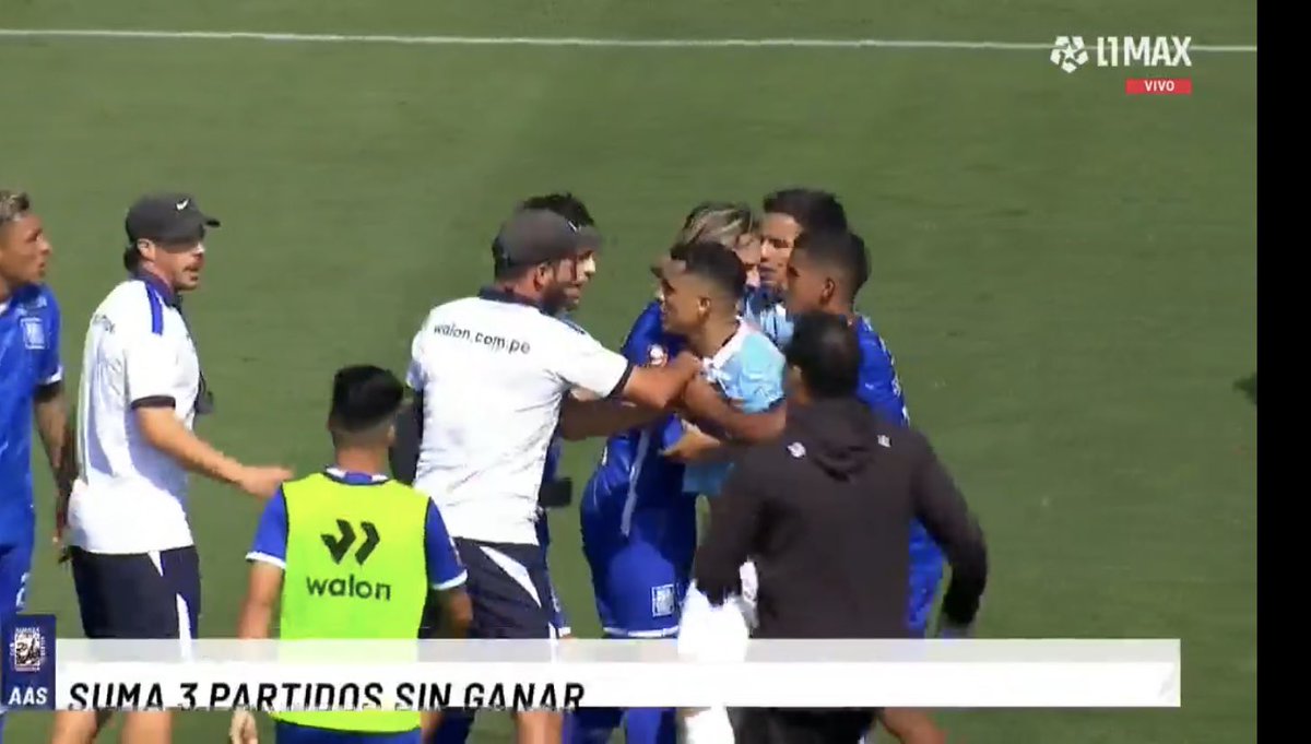 Out Of Context Sporting Cristal (@oocscristal) on Twitter photo 