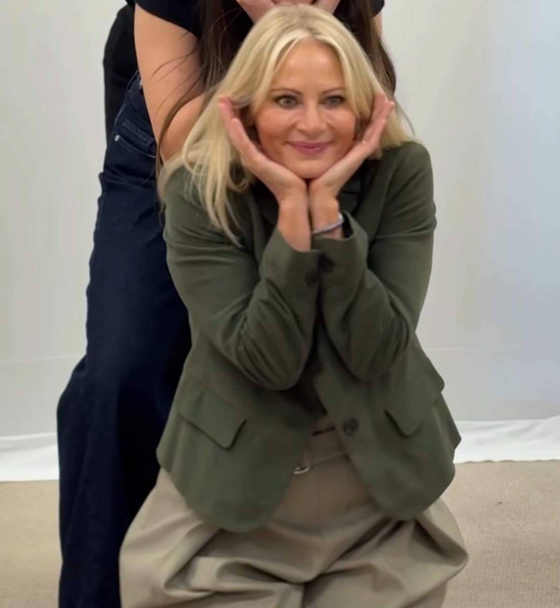 omg just look at her!!! i adore her so much😩