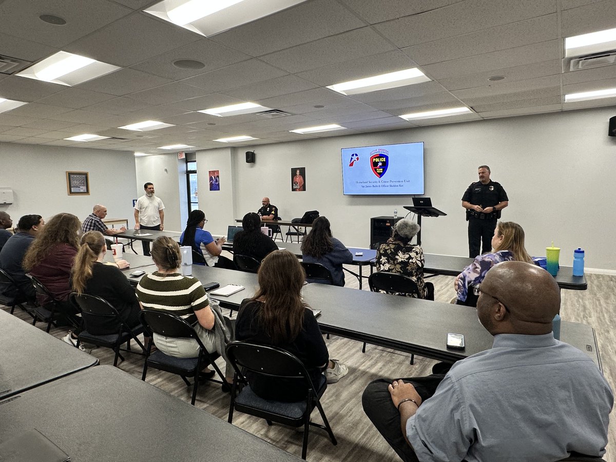 TESupply_85's tweet photo. Big thanks to Plano PD for leading our Active Shooter Preparedness & Civilian Response training. We left empowered with tools to stay safe & protect others. #WorkplaceSafety #TESCares #PlanoPD #PreparednessMatters @PlanoPoliceDept https://t.co/KOi8JQFcXY