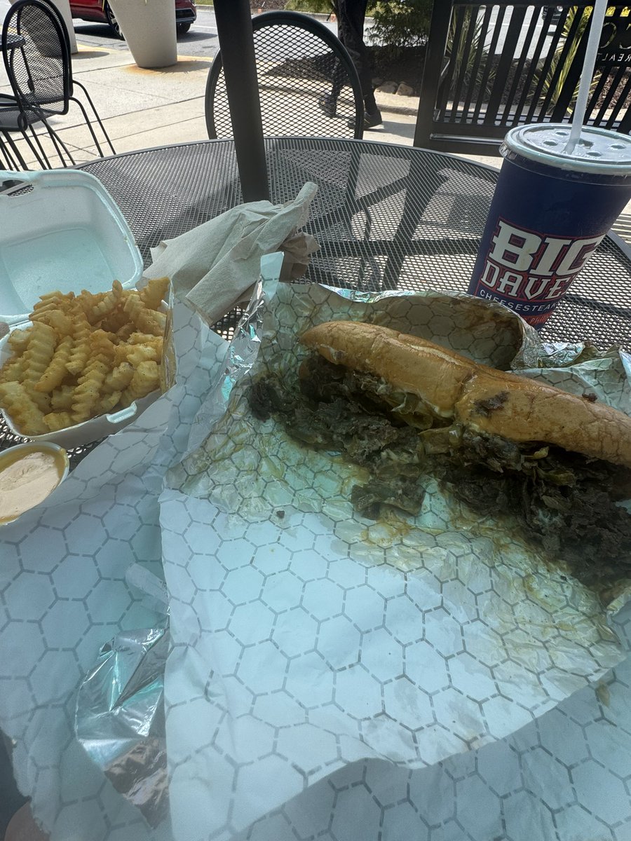 BrilliantlyDumb tweet media