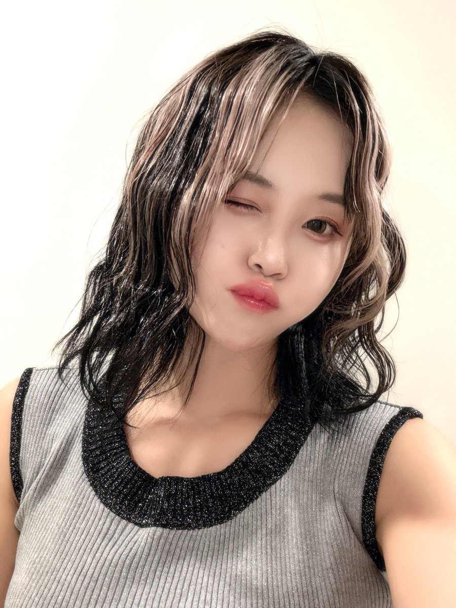 i_am_arisa821's tweet photo. おはあり！今日も歩んでいきます！
🔗 https://t.co/6wJyCDqeDQ
海外クラファン応援引き続きよろしくお願い致します✈️🙏🔥💜
#ごばみゅ #福永ありさ https://t.co/XgqZRXGHnA