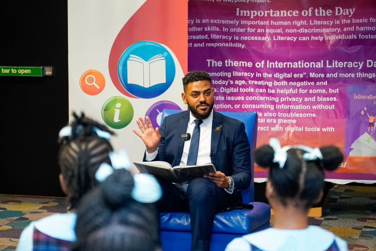 Today, We’d. September 17, 2025, Senator the Honourable Dominic Smith, Minister of Public Admin &amp; Ai, became “Uncle Dominic” for a day—reading to the girls of Bethlehem Girls' R.C. Primary School.

It was a morning of storytelling, laughter and learning all wrapped into one.