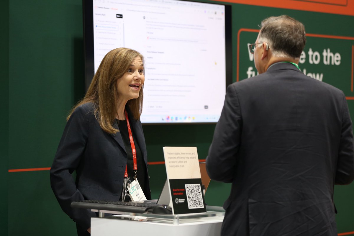 StateCourts's tweet image. Day 2 of #CTC2025 was all about learning and networking! 

Highlights included a midnote panel featuring President Elizabeth Clement on the promises and perils of #AI in our courts, plus deep dives across 5 educational tracks and networking opportunities.

#CourtTech #AIinCourts