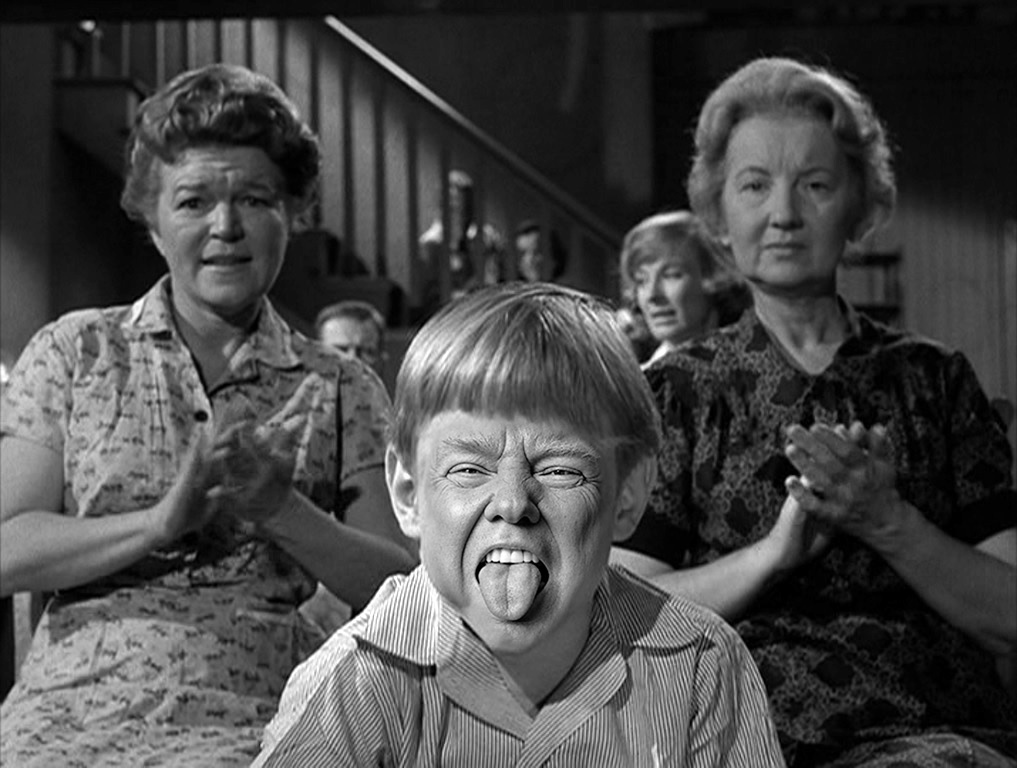 JXDirector's tweet image. You better “Think Good Thoughts” or the orange messiah will wish you away.

Check your voter registration.

#TwilightZone #ThinkGoodThoughts #OrangeMessiah #MAGA #Trump #JKL #jimmykimmellive