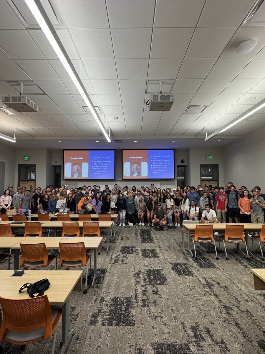 What a group. Thanks to all who came to our chapter meeting tonight. Amazing seeing so many people wanting to continue Charlie’s mission. God bless 🇺🇸