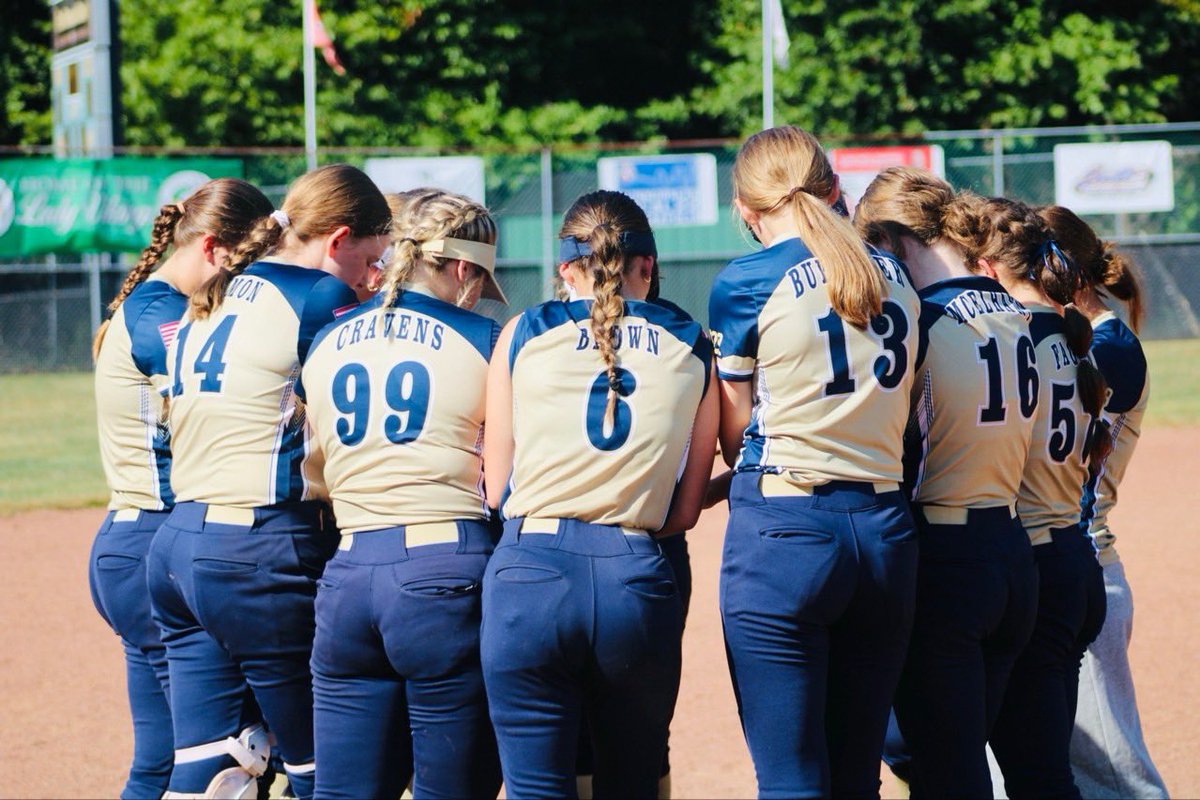 maddycravens_99's tweet image. Had so much fun at @SMWCsb round robin this weekend. So grateful I was able to attend batting a 800 and gaining 5 strikeouts,also got to see the campus and meet the coach. #softball #NAIA #smwc