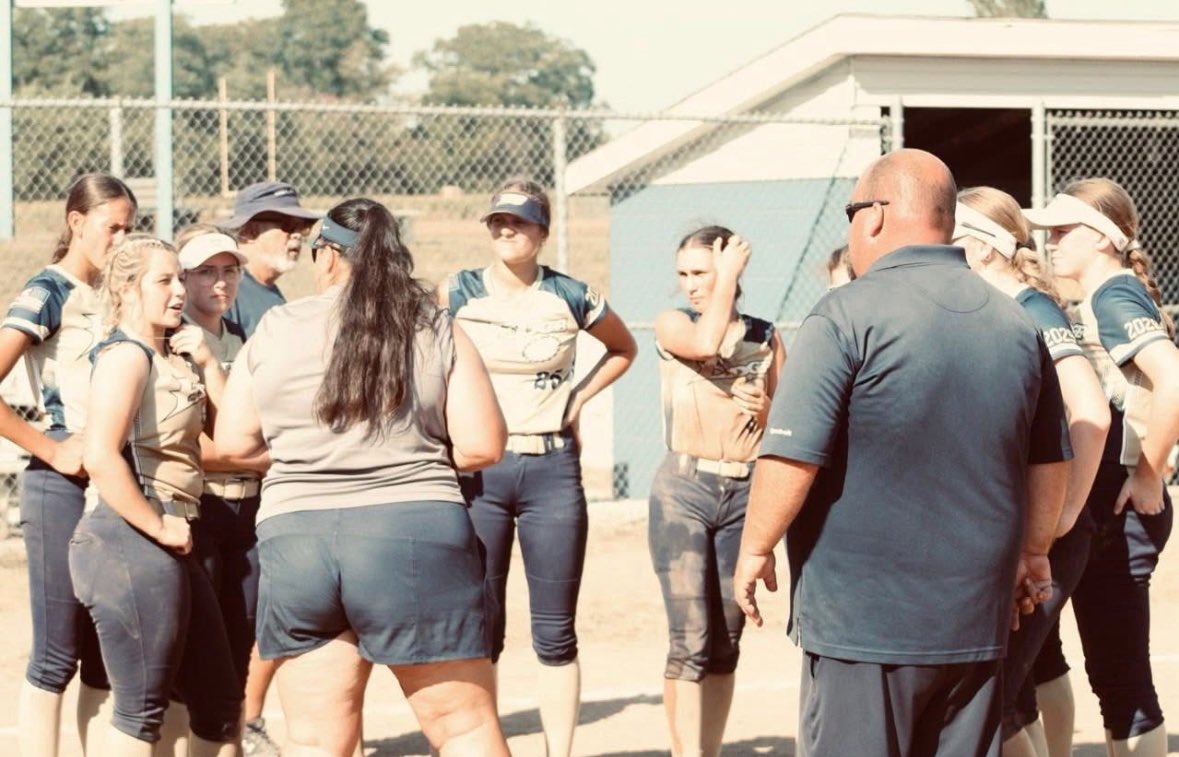 maddycravens_99's tweet image. Had so much fun at @SMWCsb round robin this weekend. So grateful I was able to attend batting a 800 and gaining 5 strikeouts,also got to see the campus and meet the coach. #softball #NAIA #smwc