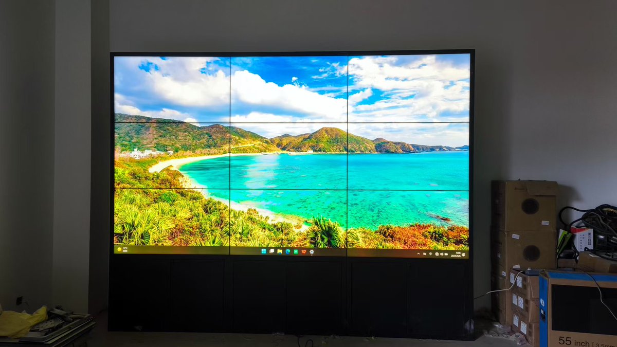 Rachel_yu433's tweet image. 3x3 55&quot; LCD Video Wall with Cabinet Bracket, Looks Nice! #videowall #lcdwall #55videowall