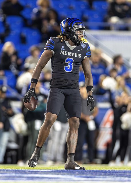 landon_bogany's tweet photo. After a great conversation with @GasperMEMGM I’m blessed to receive an offer from The University of Memphis!!
@modle1112 @Coach_Olla @CoachNBlackwell @LHSFball @DistinctlyHIS_ https://t.co/rJSJxlMW22