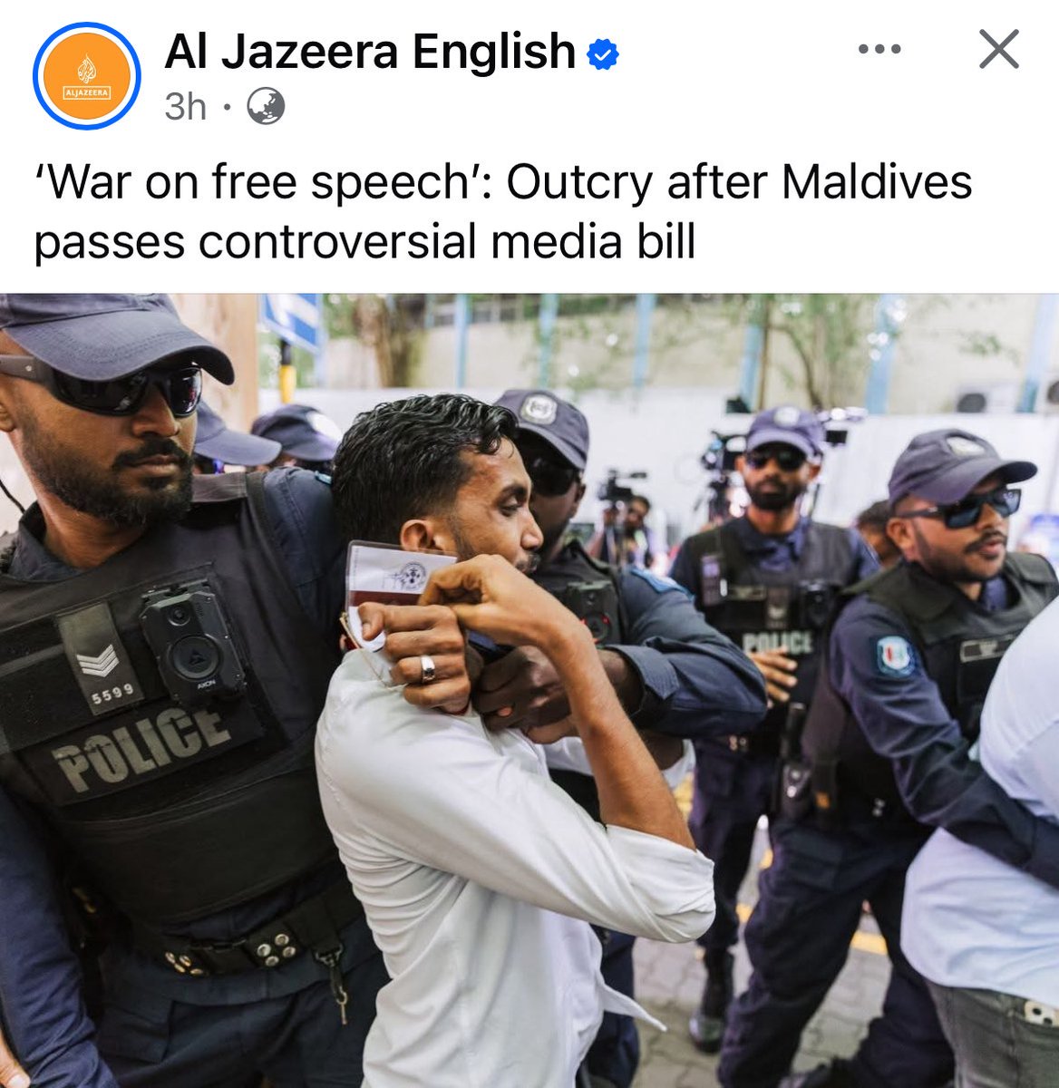 What the Maldives is known for under the current administration on the international stage. <a href="/MvSpokesperson/">Mohamed Hussain Shareef</a> <a href="/mvpeoplesmajlis/">People's Majlis</a> <a href="/malshasharyf/">Malsha</a> <a href="/shiuna_m/">Mariyam Shiuna</a> <a href="/lujeinmv/">Lujain</a> <a href="/xahidcreator/">Zahid Rameez</a>