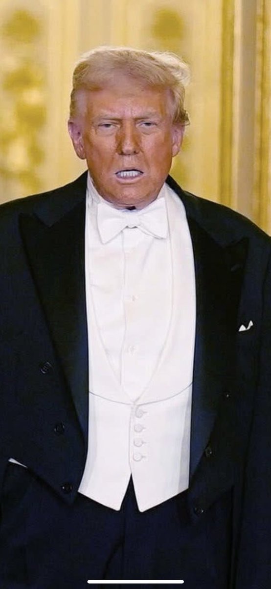 Ladies and gentlemen, your president.