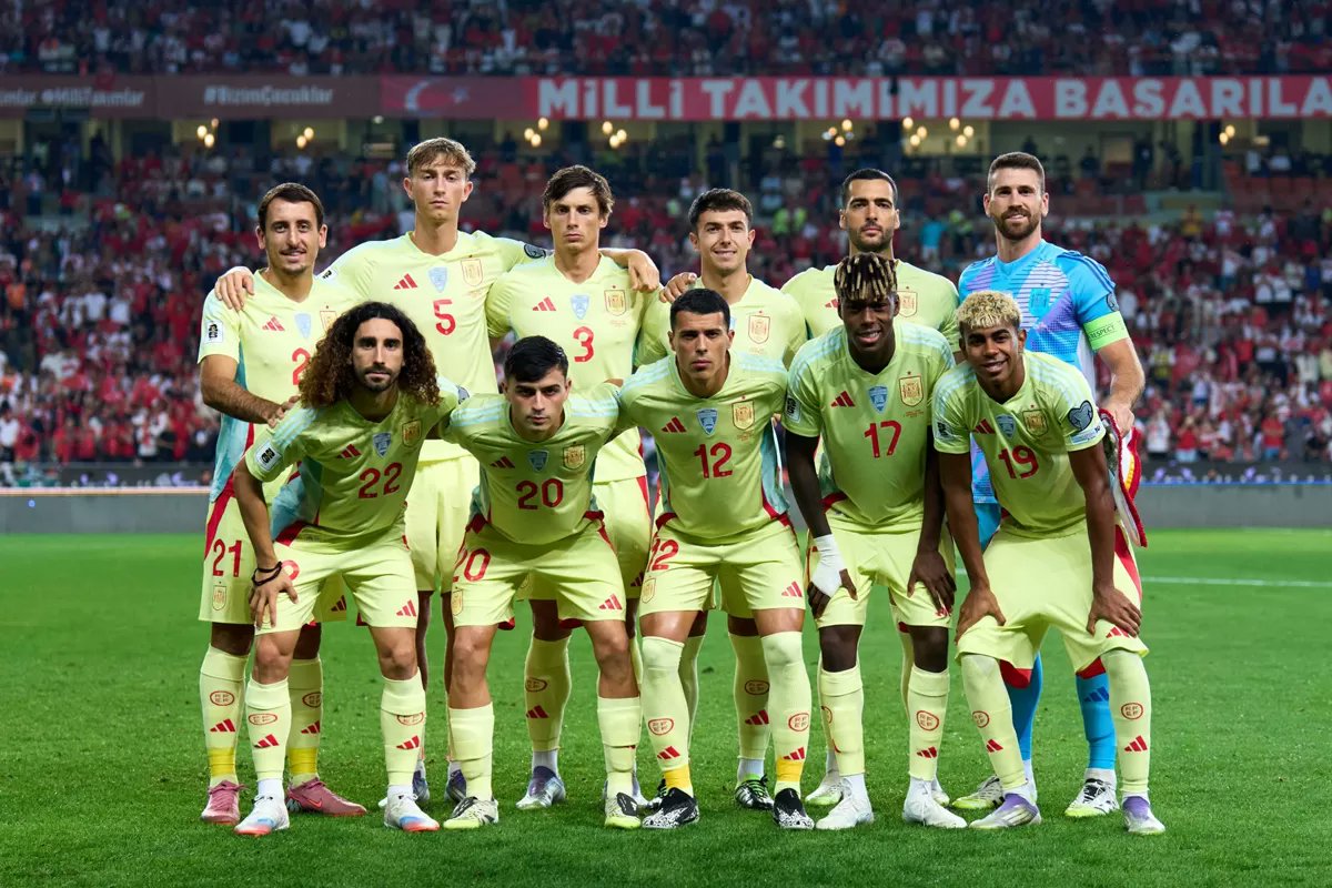 Olahbolacom's tweet image. Timnas Spanyol berencana memboikot Piala Dunia 2026 jika Israel lolos 👀

Bakal ada yang mengikuti jejak La Roja? 🤔

#Spanyol #WC2026