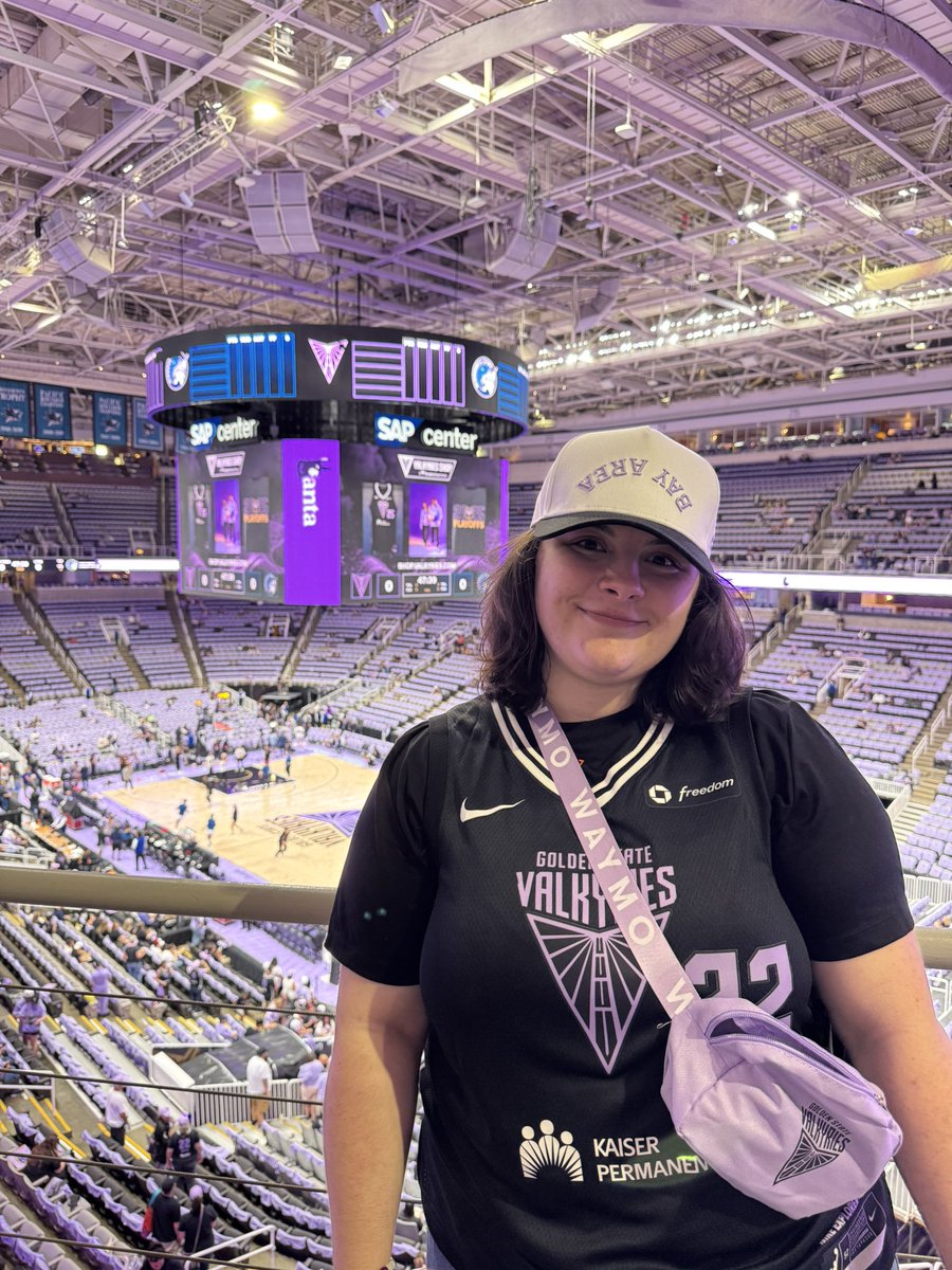 angelina ☺︎ tweet media