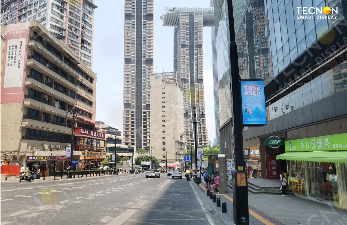 TECNON_tailong's tweet image. Lighting up Chongqing Jiefang Pedestrian Street!
Outdoor pole LED banners deliver eye-catching ads and real-time info in busy urban spaces.

👉 Explore the product details here: leddooh.com/products/

#LEDBanner #digitalsignage  #SmartCity #Chongqing
