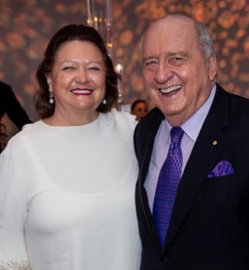 CaraMia200's tweet image. #Breaking: Criminal charges vs.propagandist #AlanJones are proceeding but some standard tidying up of the charges has occurred. 
84 yr old shill, now faces 27 charges relating to 9 separate complainants. He’s elected to proceed before magistrate rather than a court trial w/ jury.