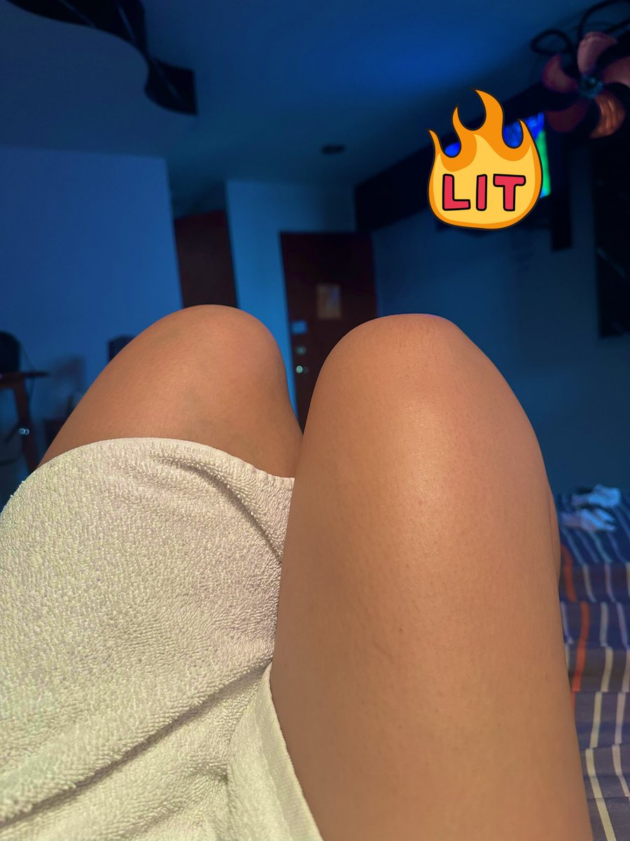 ArathSex's tweet photo. Buenas tardecitas 🖤✨

https://t.co/R2rra538Tf https://t.co/tPiCfa1Kav