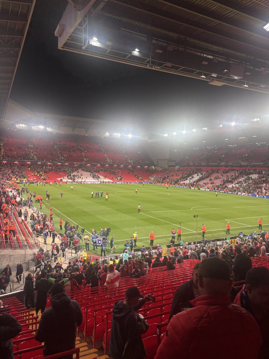 Arne Slot’s last minute reds✊🏻