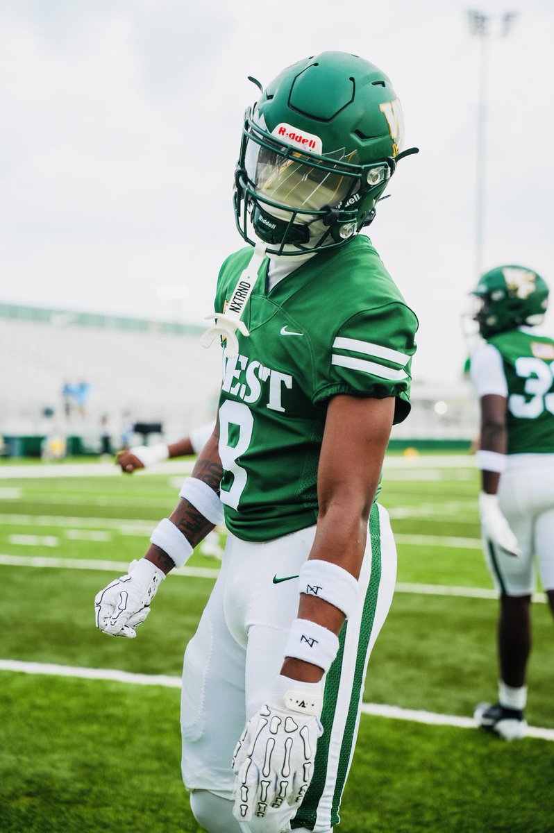 🚨3 Game Highlights!!!🚨

6’1 - 180lbs CB

2 INTs
4 PBUs
9 Tackles
<a href="/CoachChadWilkes/">Chad Wilkes</a> <a href="/CoachMike_Jones/">Mike Jones</a> <a href="/nick3alvarado/">Nick Alvarado</a> 

hudl.com/v/2SgYcc