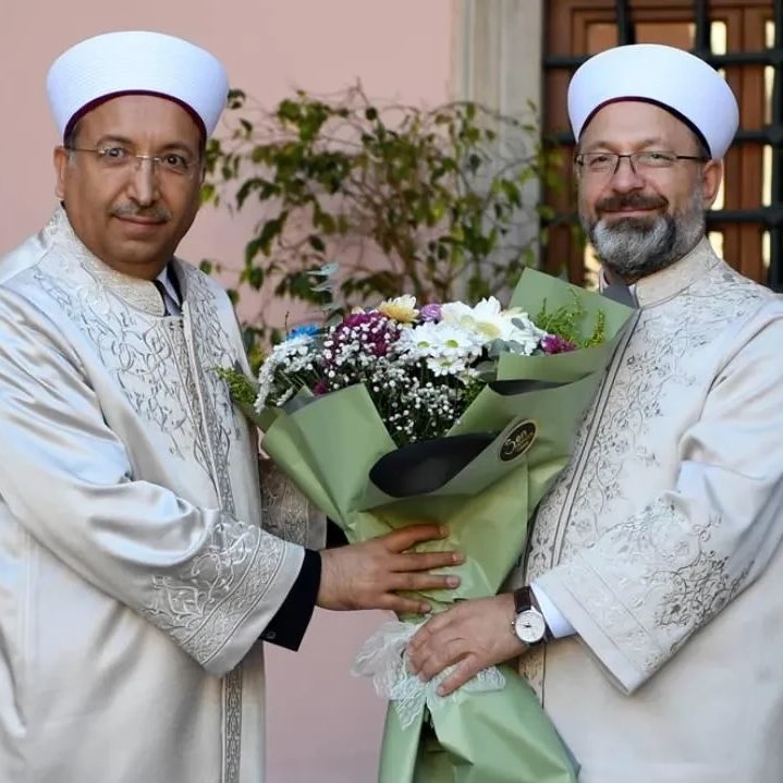 haskologlu's tweet photo. 🔴#SONDAKİKA | Diyanet İşleri Başkanı Ali Erbaş'ın yerine Safi Arpaguş atandı. (Resmi Gazete) https://t.co/pMnpUCyI8R