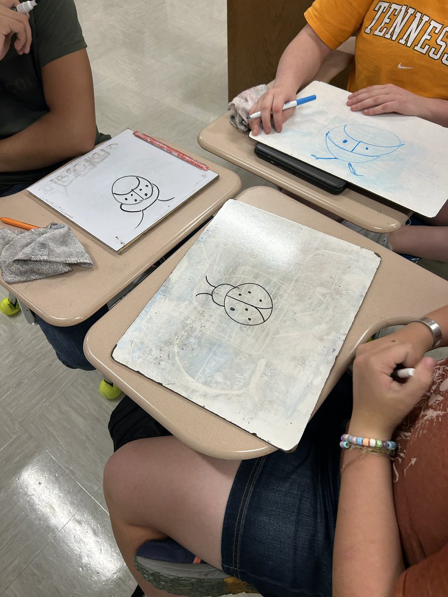 moonpie_mooney's tweet photo. Effective communication and active listening!! #leadershipclass #BeKindBeYouBeTheChange https://t.co/wQhpC7hXzL