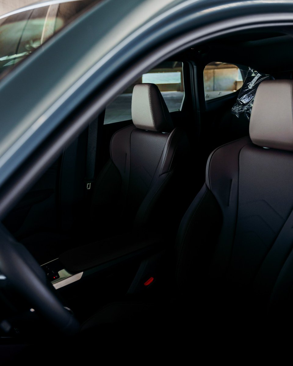 The 2025 BMW X1 proves that compact doesn't mean compromise. With modern interior and exterior designs plus a brilliant suite of technology, every drive feels more exciting than the last. Enjoy 4.99% APR for a limited time on select X1 models.