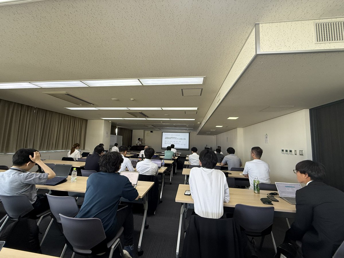 IntelliRobo's tweet image. 時間が空いてしまいましたが,情報処理学会CDS研究会に,参加してきました。生成AIに関して,知見が広がりました!
#駒澤大学
#小林ゼミ
#CDS研究会