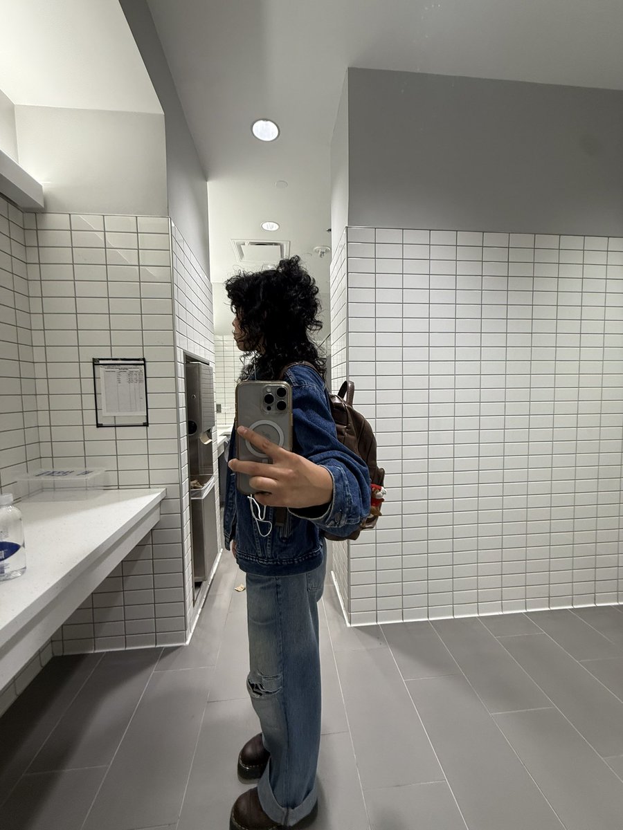 DENIM ON DENIM🙏🙏