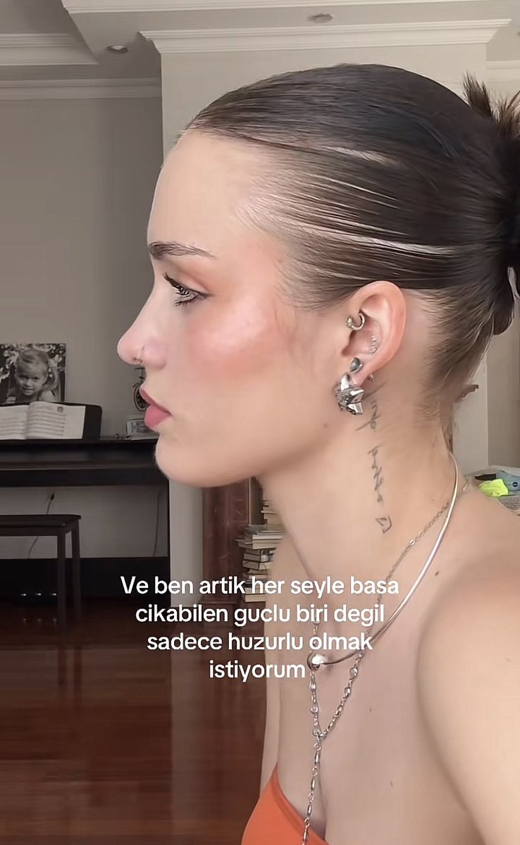 Alara (@bisakinalara) on Twitter photo 