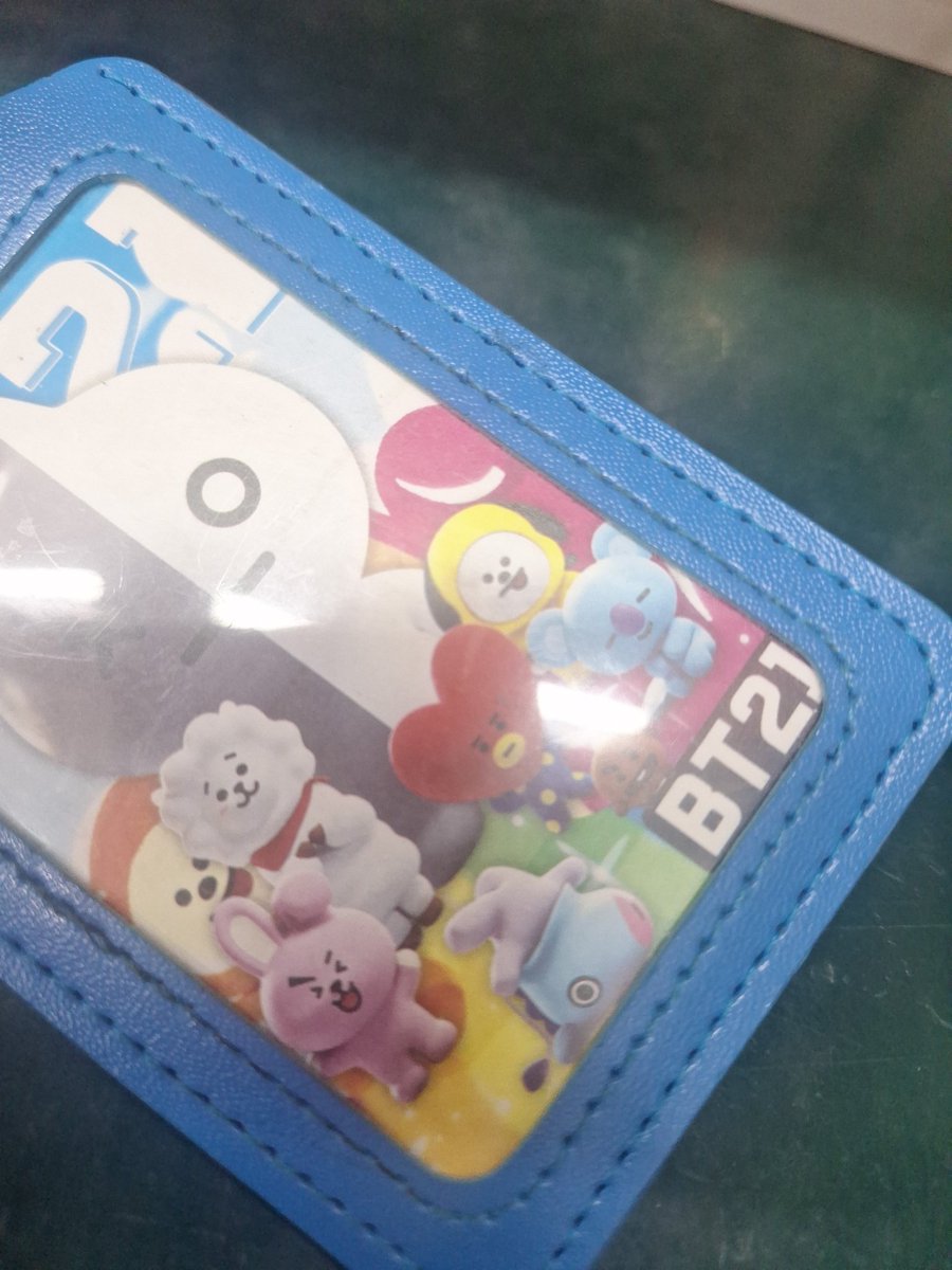 กำลังใจให้การหาเงิน คือรูปพ่อพ่อไม่มีแบบรวม เลยเอาน้อง ๆแทน