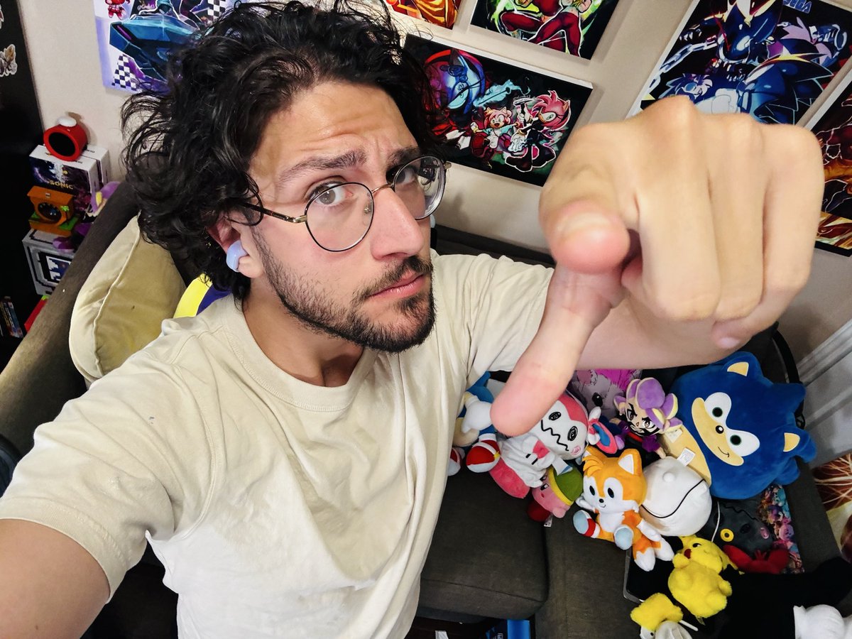 GamesCage_'s tweet image. WEEE AREE HEREEEEEEEEEEE!!!

WE ARE FINISHING THE BEST VIDEO GAME LOCATIONS BRACKET, THE FIGHT END HERE. THEN YAPPIN MORE ABOUT SONIC RACING/FORTNITE STUFF, MAYBE SOME KART….WHO KNOWS.

LOCK IN : TWITCH.TV/GAMESCAGE 😦
