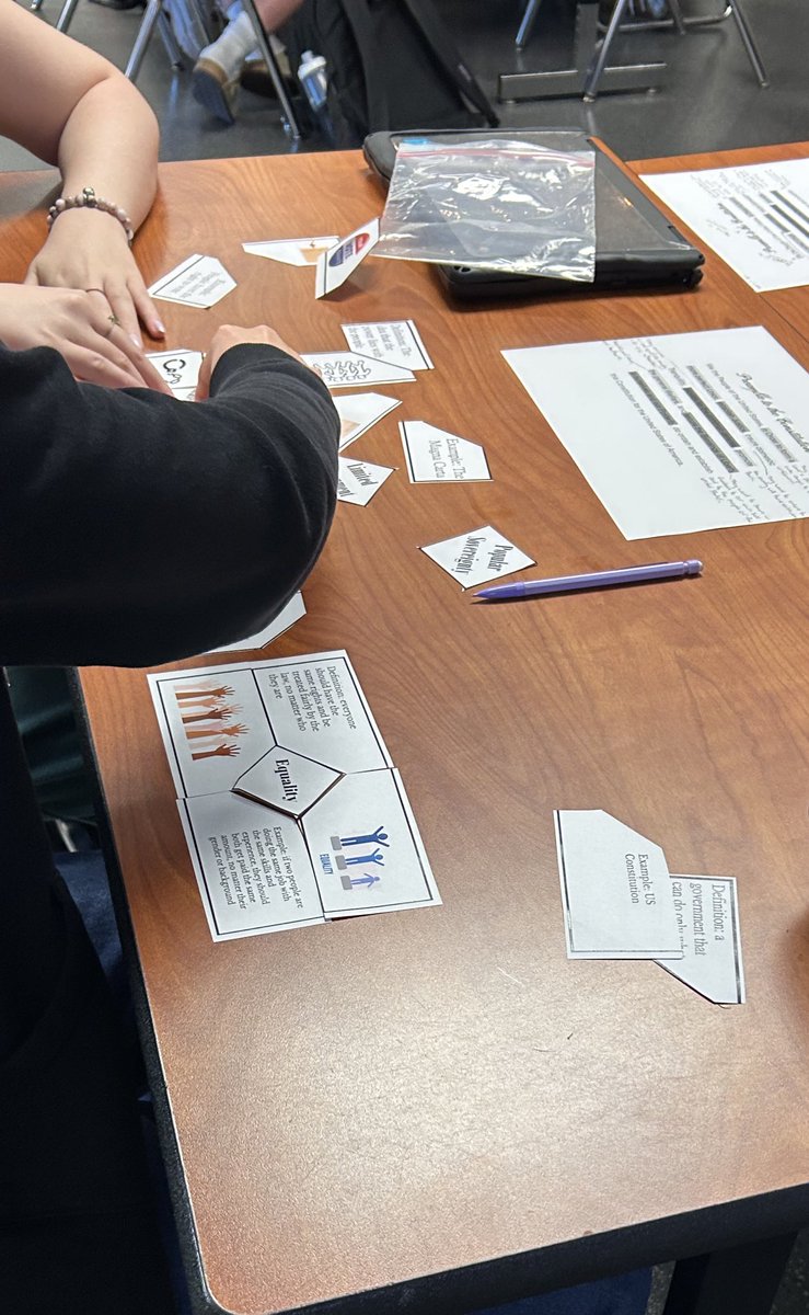 MsKeefer tweet media