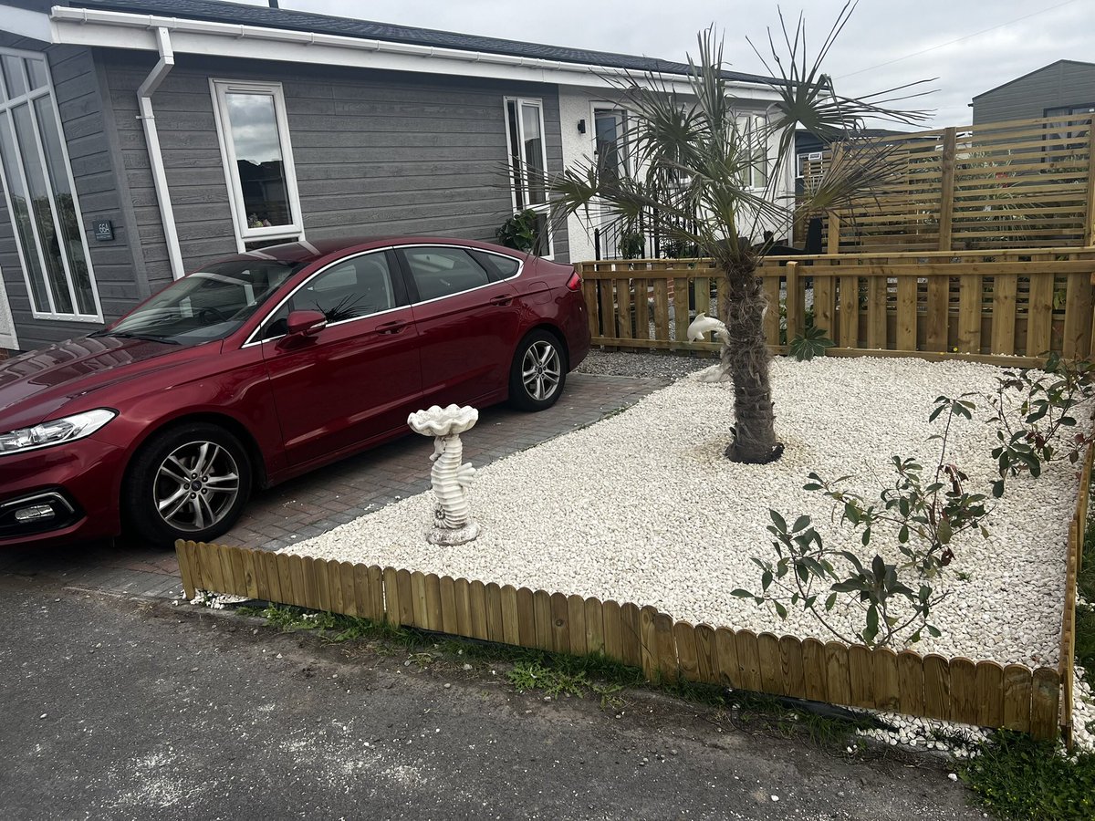 bobmcguire8's tweet image. We got home sick … love Wales had a fantastic time in New Quay, the weather was not being kind to us in Porthmadog so we packed up and came home #coswecan got greeted by neighbours as soon as they saw us had a good natter love our #Parklife home #Retirementlife