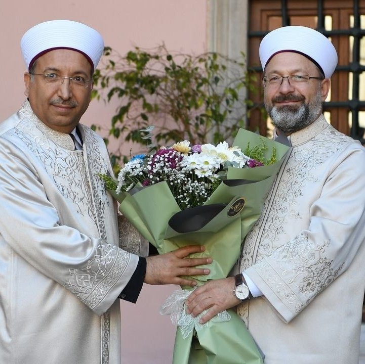 timhabertr's tweet photo. RESMİ GAZETE | Resmi Gazete'de yayımlanan atama kararına göre, Diyanet İşleri Başkanlığı'nda Ali Erbaş dönemi sona erdi. Başkanlığa, İstanbul İl Müftüsü Prof. Dr. Safi Arpaguş atandı. https://t.co/iU1qQWferD