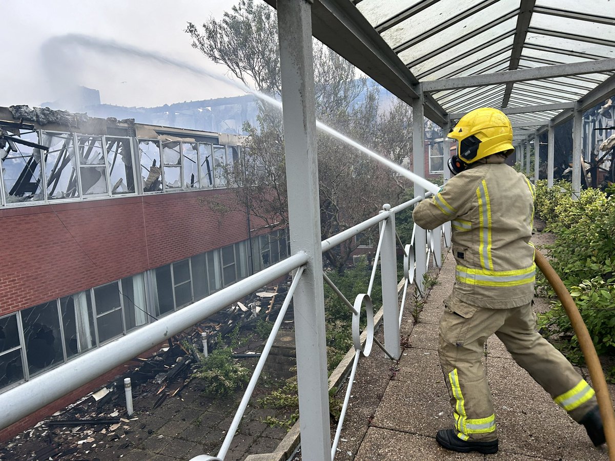 paulobrien (@djpaulobrien) on Twitter photo π So this happened today! 
I completed my goal set, in under 3.5yrs.
OIC, LGV, BA, TL, IEC β
Very proud of myself if Iβm being honest, from someone who almost quit the recruits course after week 1, to thisβ¦. 
I did it!  I bloody did it π 
<a href="/LancashireFRS/">Lancashire Fire & Rescue Service</a> <a href="/LythamFire/">Lytham Fire Station</a> β₯οΈ π So this happened today! 
I completed my goal set, in under 3.5yrs.
OIC, LGV, BA, TL, IEC β
Very proud of myself if Iβm being honest, from someone who almost quit the recruits course after week 1, to thisβ¦. 
I did it!  I bloody did it π 
<a href="/LancashireFRS/">Lancashire Fire & Rescue Service</a> <a href="/LythamFire/">Lytham Fire Station</a> β₯οΈ