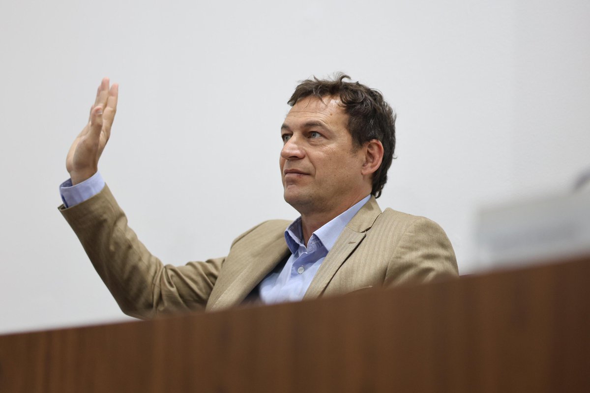 Santa Fe. El concejal del PJ <a href="/jorfernandez_ok/">Jorge Andrés Fernández</a> pide crear la Oficina Municipal Anticorrupción. Su proyecto de ordenanza pretende un organismo autónomo con el objetivo de prevenir, detectar y sancionar actos de corrupción. Entre las principales funciones estarían la de recibir