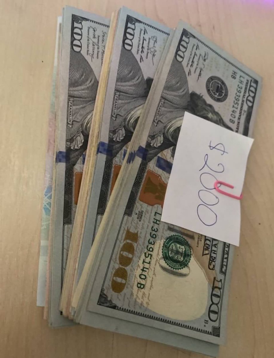 MarkToby5019's tweet photo. NO FEE!!!

I’m giving $700 to every new girl that likes and comment on this!!!!🛐 https://t.co/5ZDzNoijMS