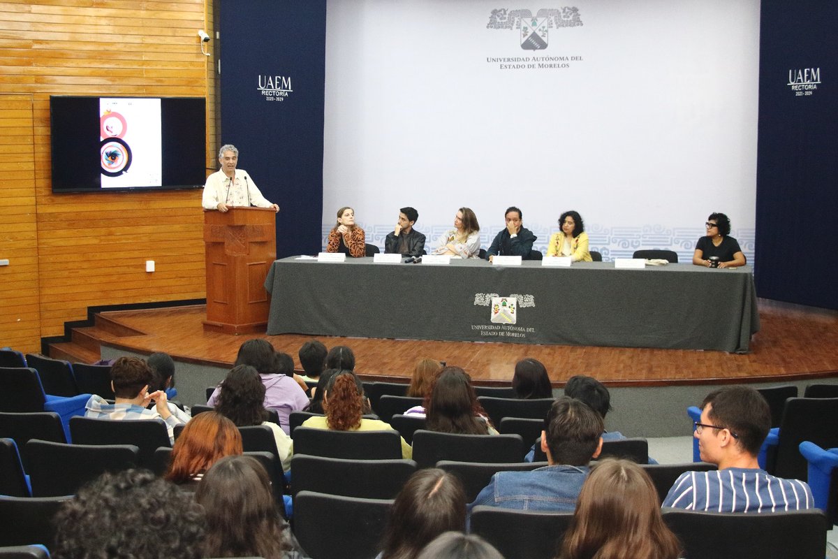 uaemorelos's tweet photo. Esta mañana dieron inicio las Octavas Jornadas de la Comunicación, organizadas por el CIIHu de la #UAEM
Conferencias, concurso de cortometrajes y otras actividades fortalecen la formación de estudiantes de comunicación.
#UAEM #CIIHu #Comunicación #JornadasDeComunicación https://t.co/hZE96xR4M1
